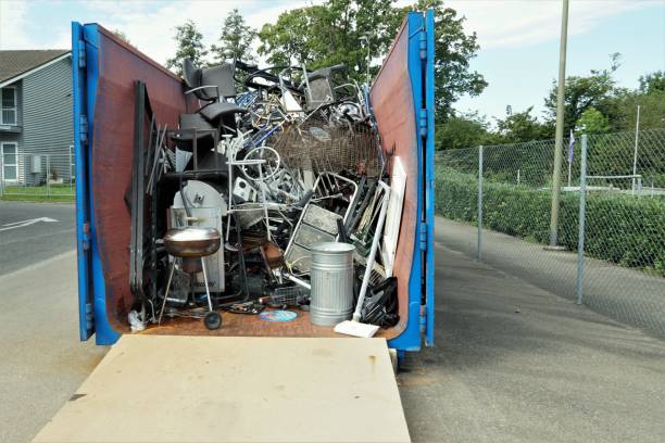 Best Construction Debris Removal  in Friendly, MD